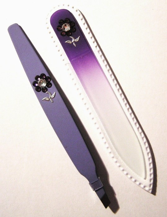 BOHEMIA CRYSTAL SET Swarovski - sklenený pilník 90mm + šikmá pinzeta 97mm - fialová